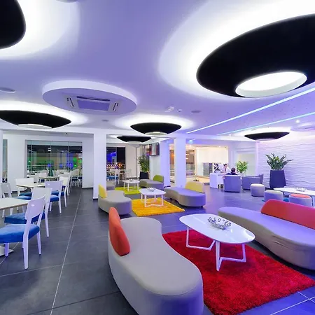 Tasia Maris Oasis 3*