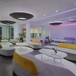 Tasia Maris Oasis فندق أيا نابا