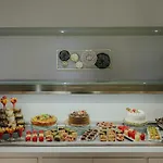 Tasia Maris Oasis أيا نابا