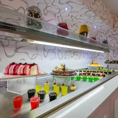 Отель Tasia Maris Oasis 3*
