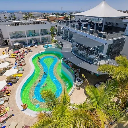 Tasia Maris Oasis 3*