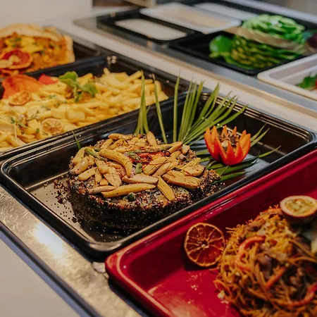 Tasia Maris Oasis 3*