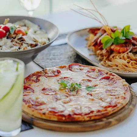 Otel Tasia Maris Oasis 3*