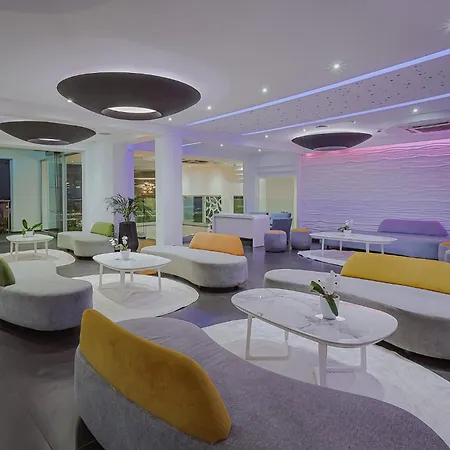 Tasia Maris Oasis Otel Aya Napa