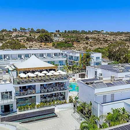 Tasia Maris Oasis 3*