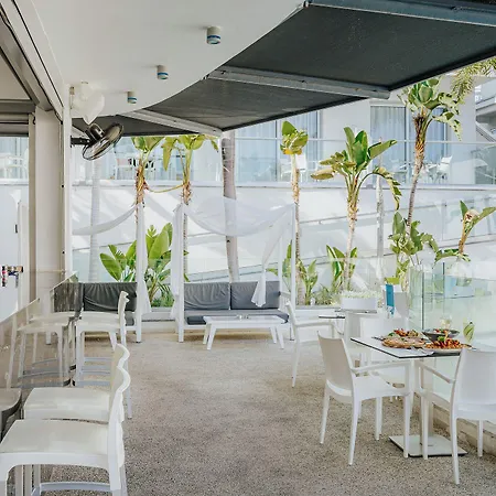 Tasia Maris Oasis 3* Ayia Napa