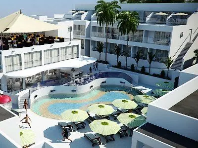 Tasia Maris Oasis מלון